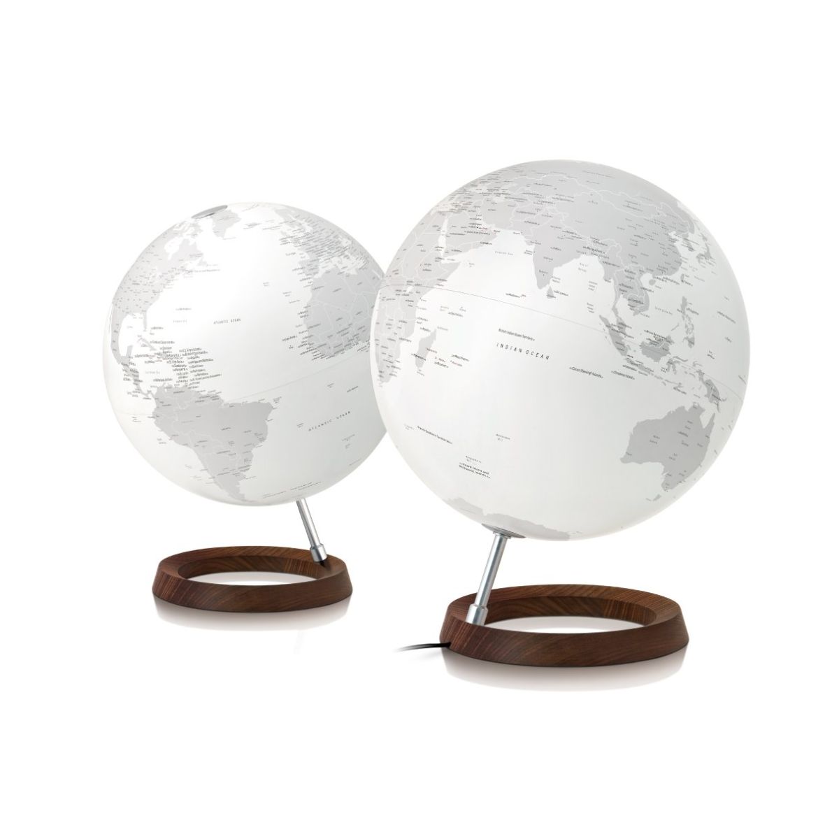 Atmosphère New World Globe Full Circle Reflection 