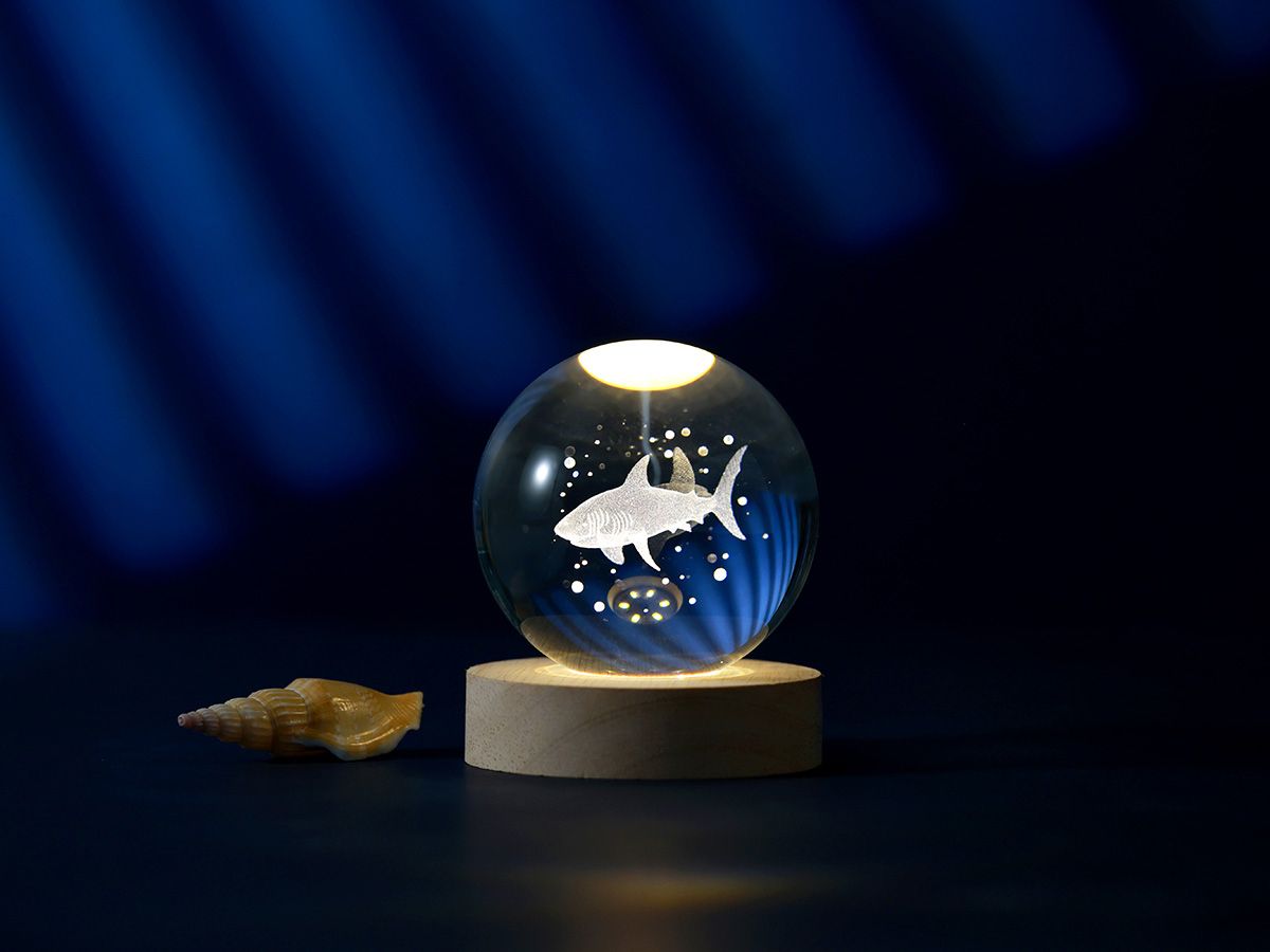 LAMPE LED Led Crystal Ball Requin medium 