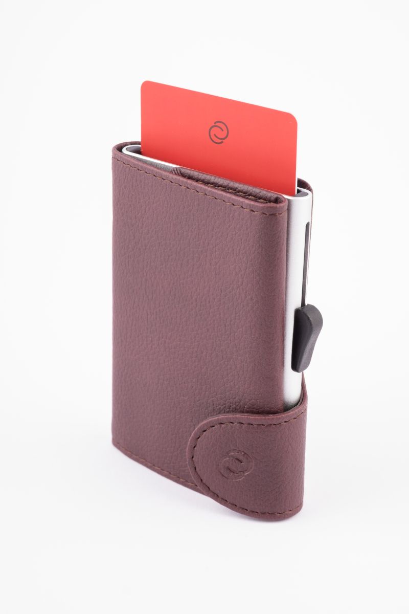 Porte-cartes RFID Similicuir (PU) Brun foncé / Boîtier Argent 