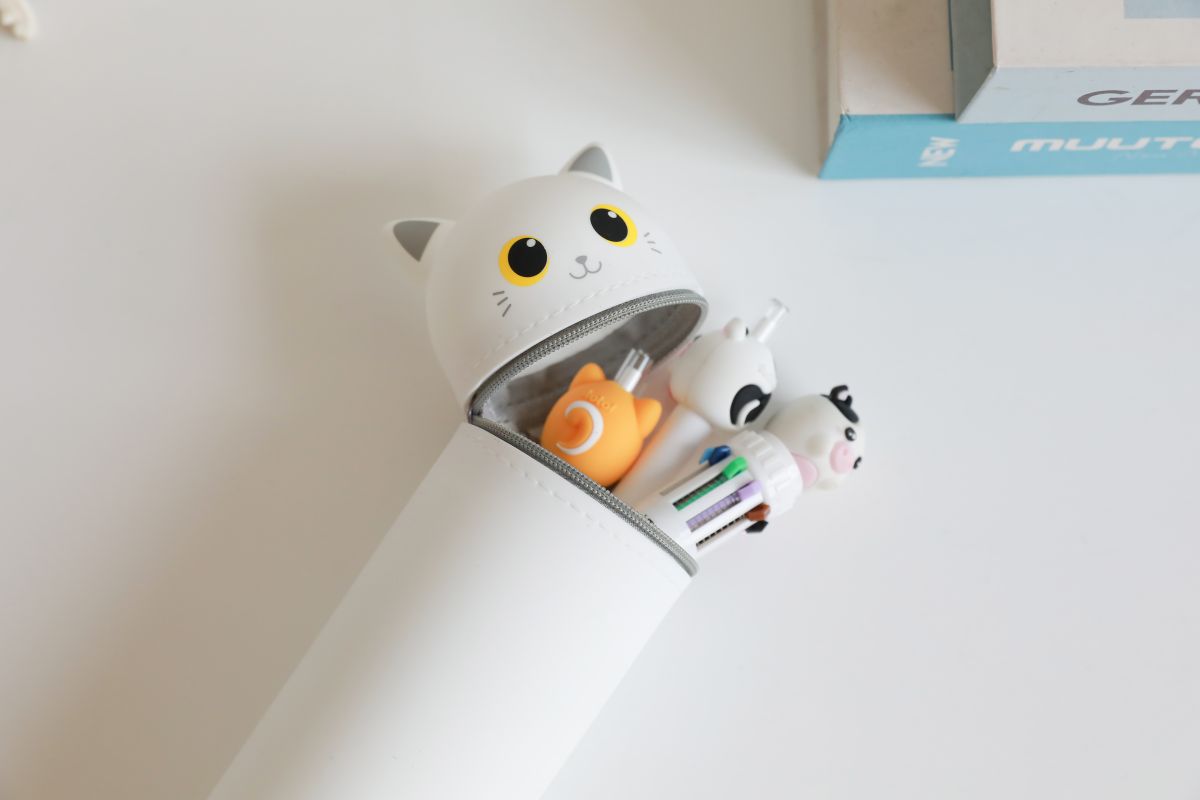 Trousse en silicone Chat  Blanc