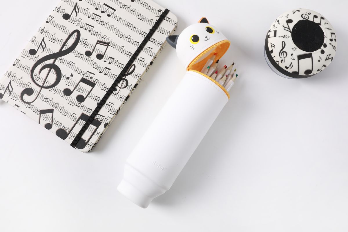 Trousse en silicone Chat  blanc & orange