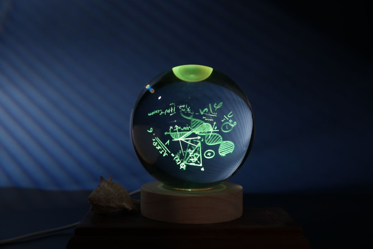 LAMPE LED Crystal Ball Math Large 