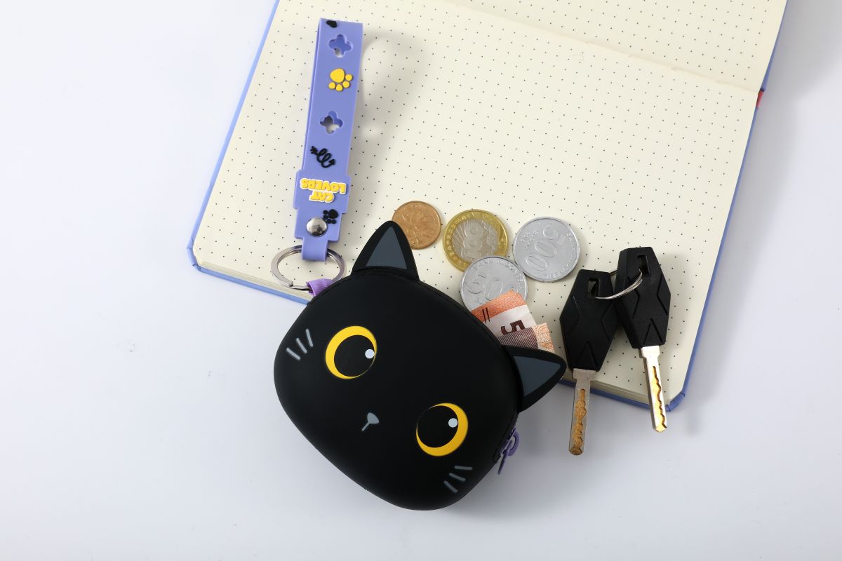 Porte-clés avec porte-monnaie en silicone Chat noir 