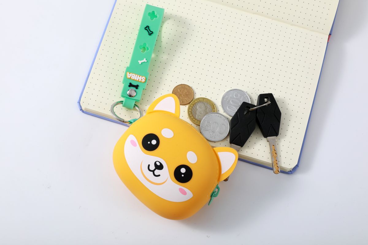 Porte-clés avec porte-monnaie en silicone Shiba 