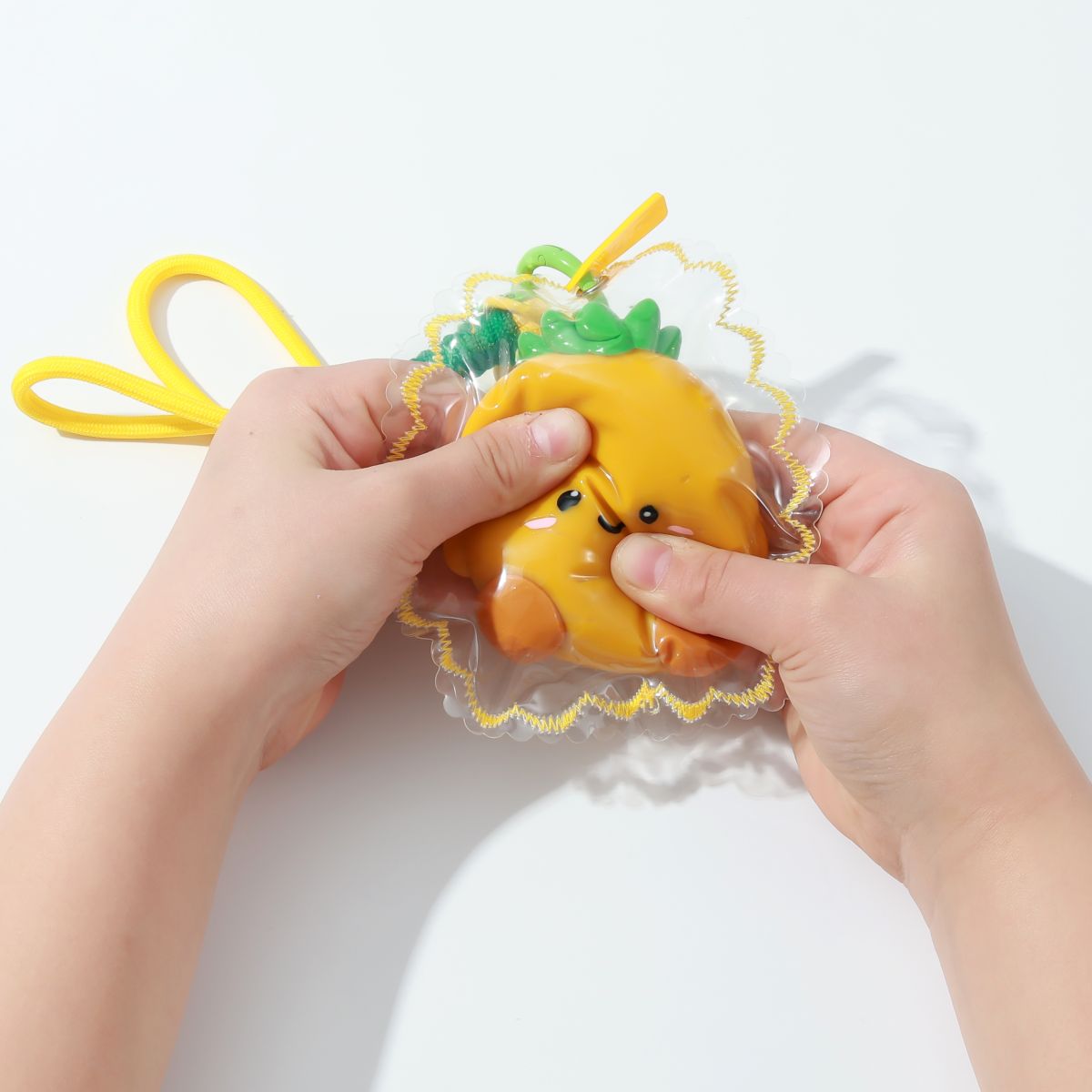 Porte-clés Jelly Pop Fresh Market Poppy l'ananas 