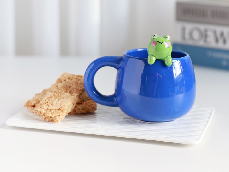 Tasse en céramique Charm Grenouille 